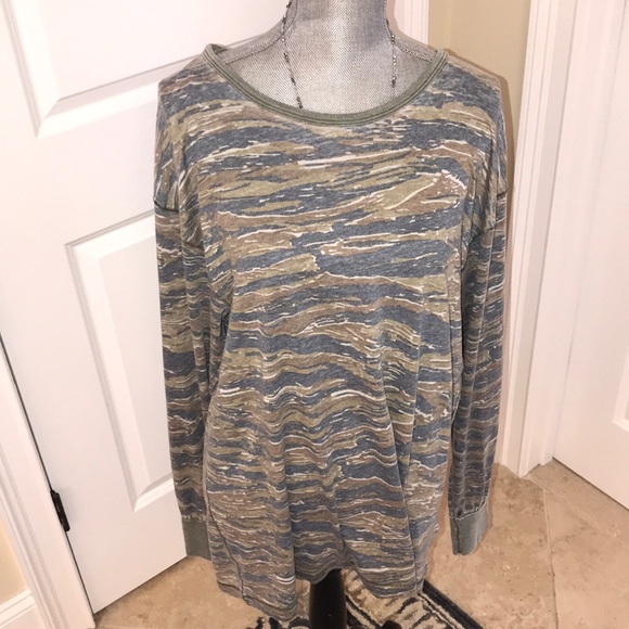 NWT Free people camo  long sleeve tee - Picture 5 of 8